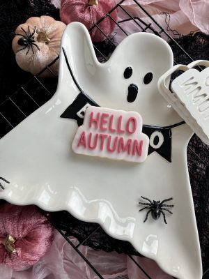 Hello Autumn Cookie Cutter and Fondant Embosser – 8cm Fall Baking Tool