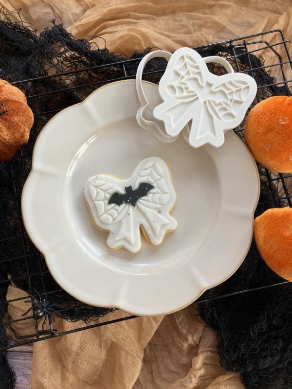 bat bow 1 Bow-Shaped Cookie Cutter & Fondant Embosser β Bat & Spiderweb Halloween Design (8cm)