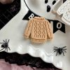 jump 1 Cosy Chunky Sweater Cookie Cutter & Fondant Embosser โ Autumn/Winter Design (8cm)