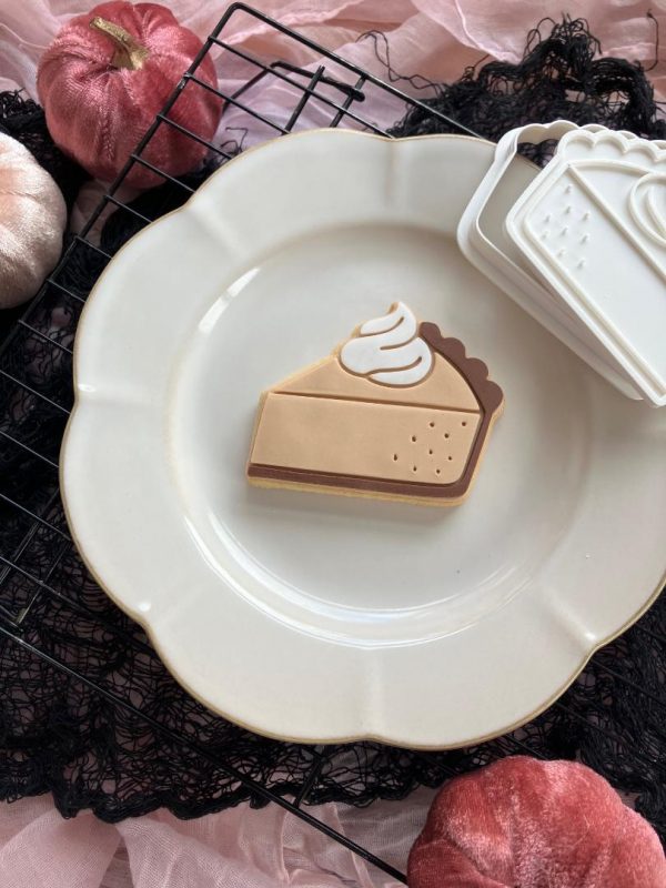 Pumpkin Pie Slice Cookie Cutter & Fondant Embosser – Autumn Baking Design (8cm)