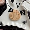 8cm pumpkin cookie cutter and fondant embosser with classic autumn design
